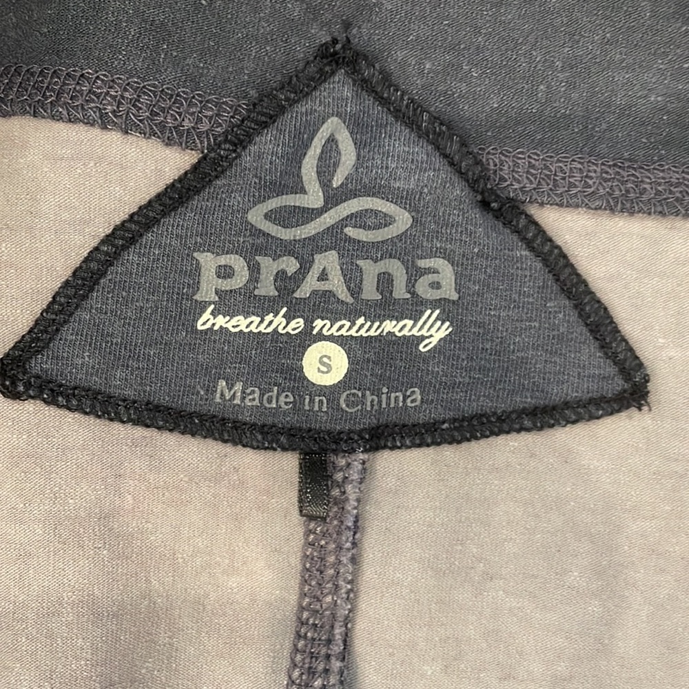 Prana Gray Patterned Zip Front Sweatshirt, Size S… - image 3